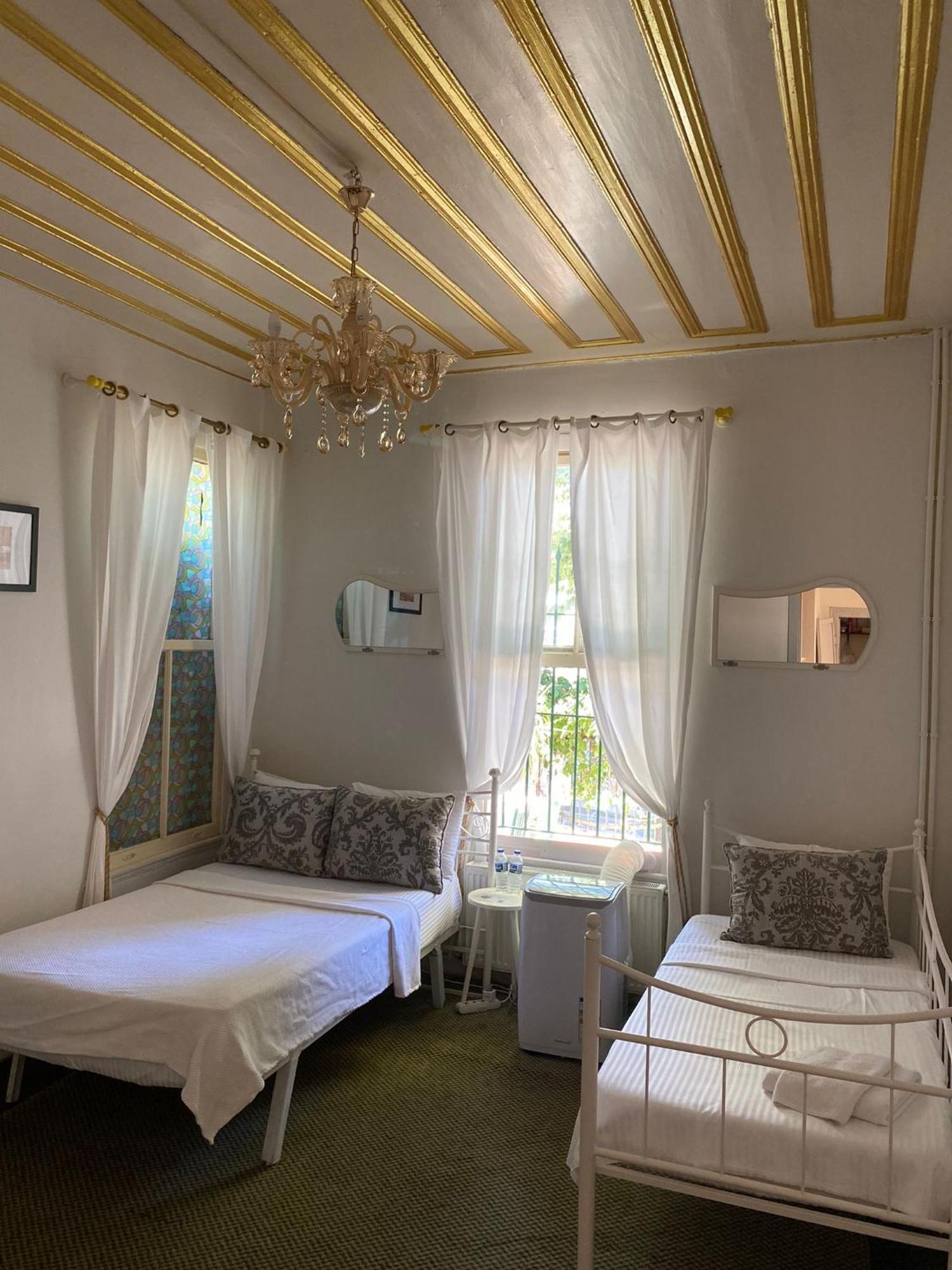 No16 Ada Hotel Adalar Kültér fotó